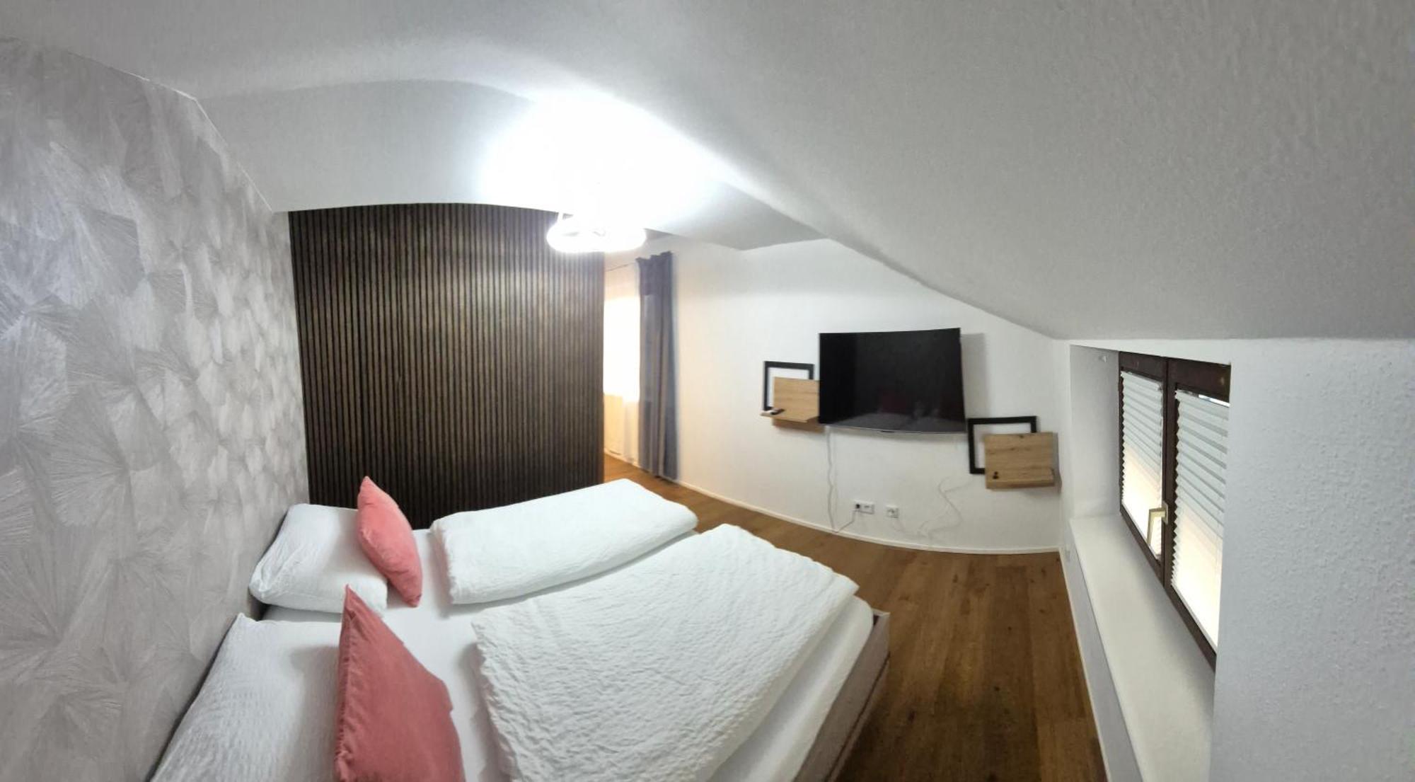Ferienwohnung Nahe Gmunden Top 3 Pinsdorf Екстериор снимка